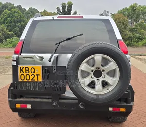 Toyota Land Cruiser Prado 2005 Silver