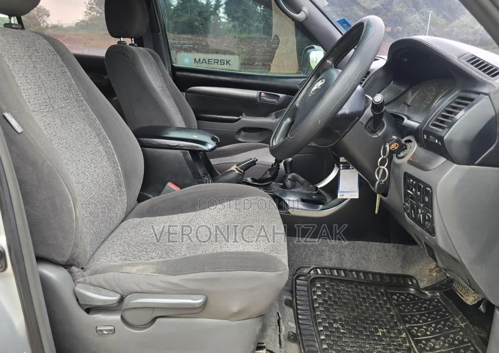Toyota Land Cruiser Prado 2005 Silver