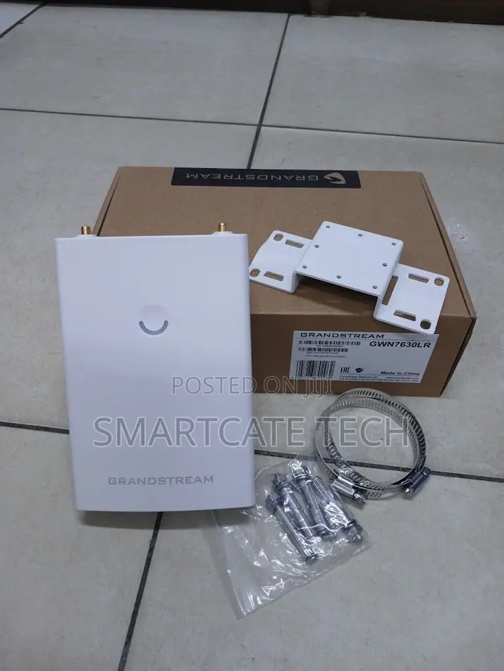 Grandstream GWN7630 Advanced Enterprise Wireless Access Point