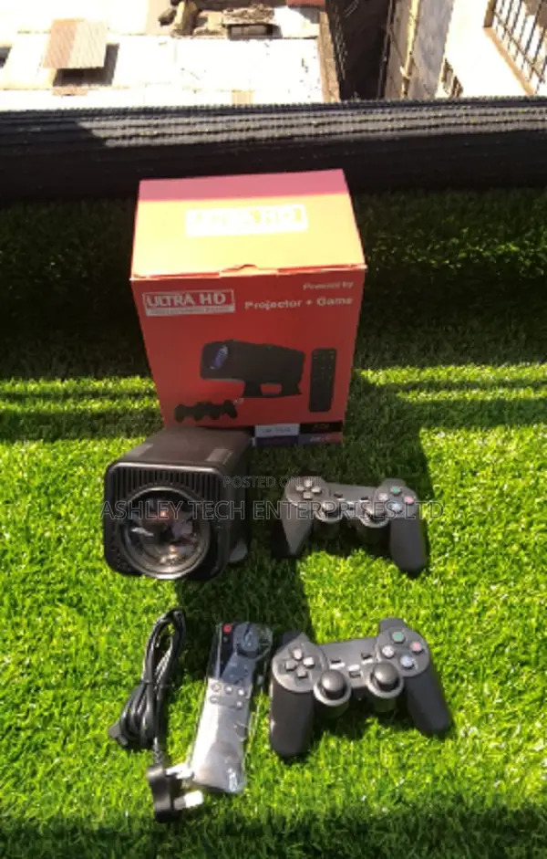 1HY320 Home Cinema Gaming Projector