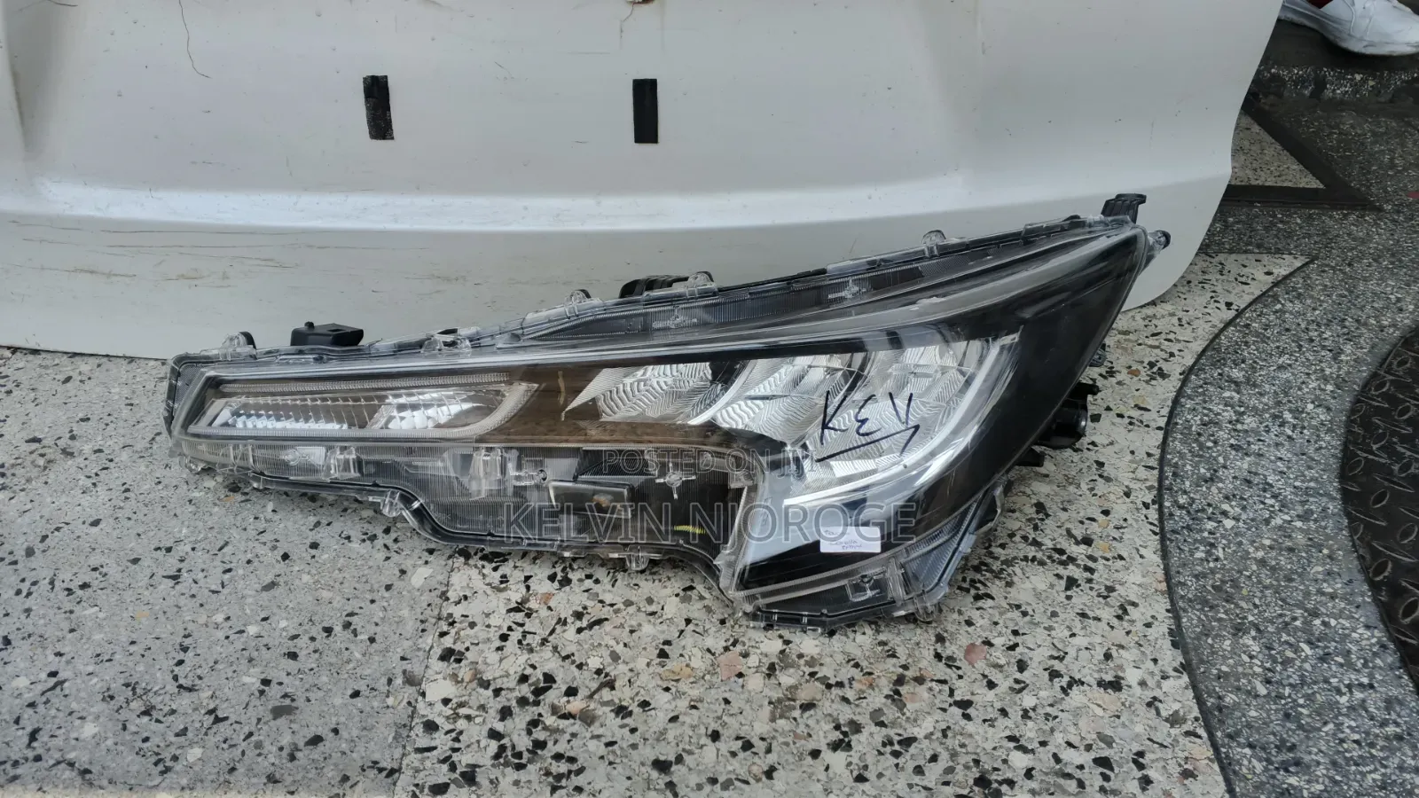 Toyota Corolla Sport Headlight
