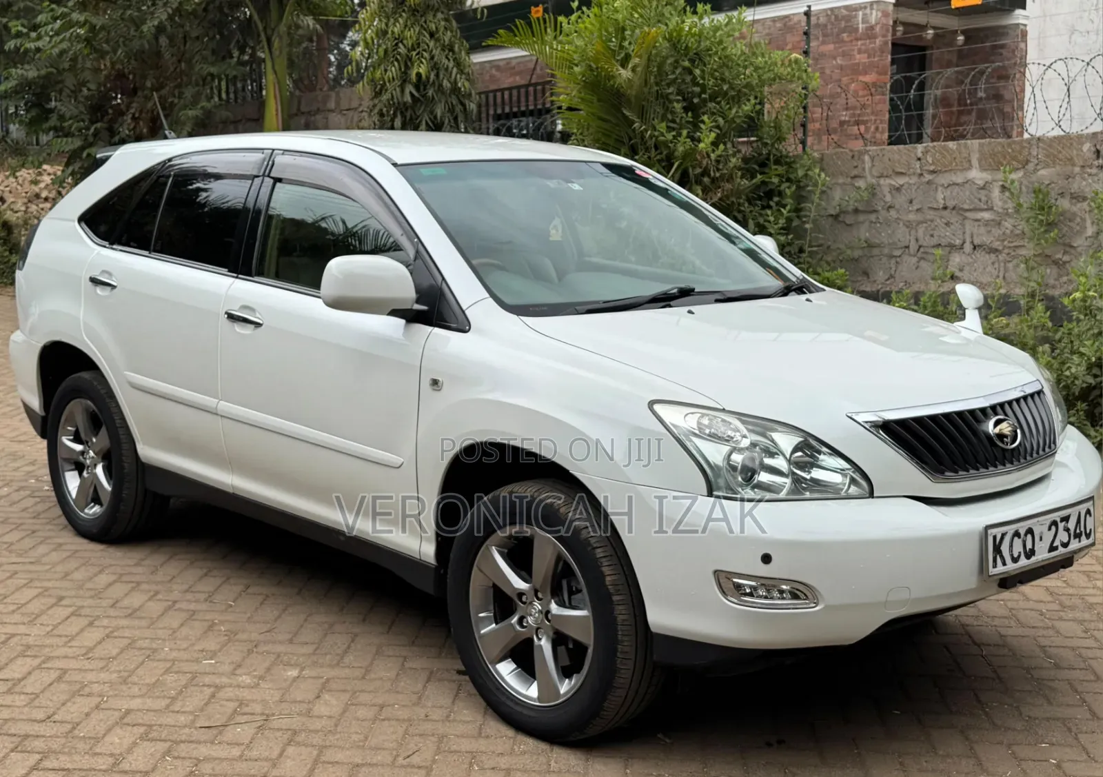 Toyota Harrier 2012 White
