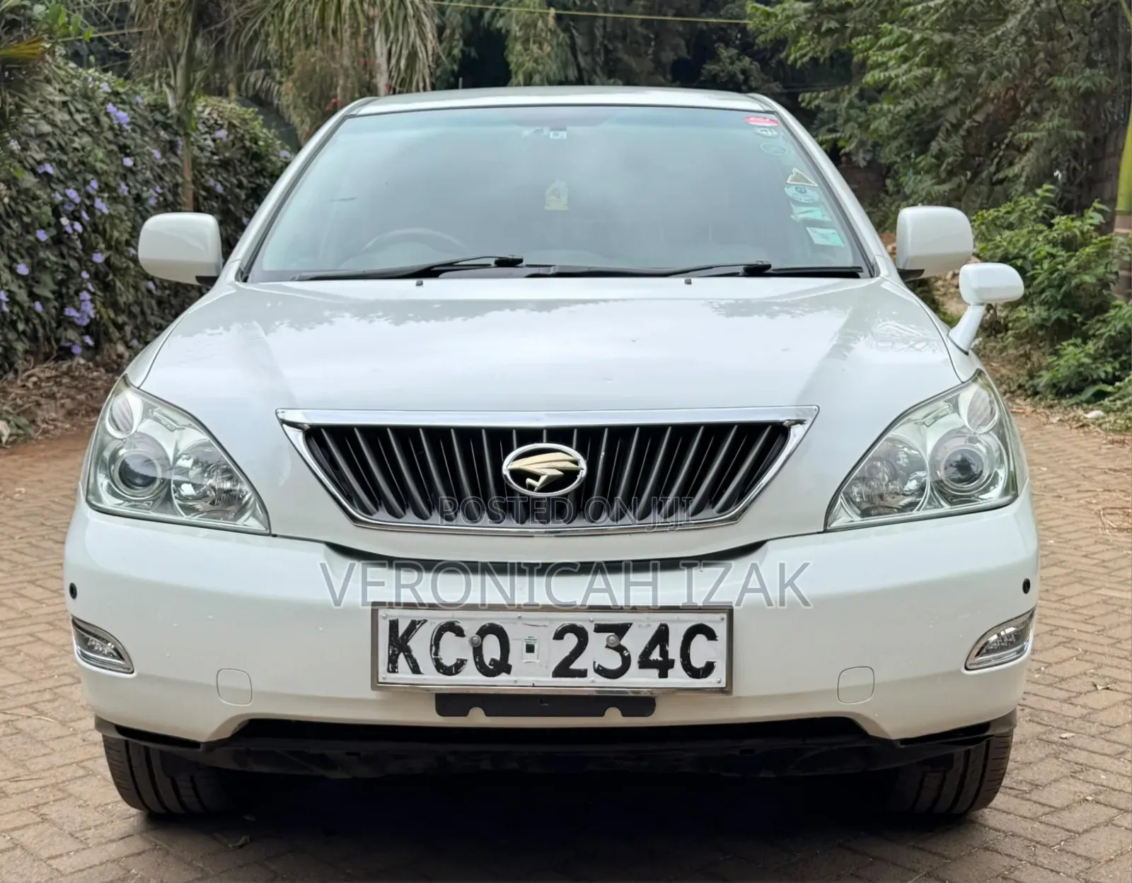 Toyota Harrier 2012 White