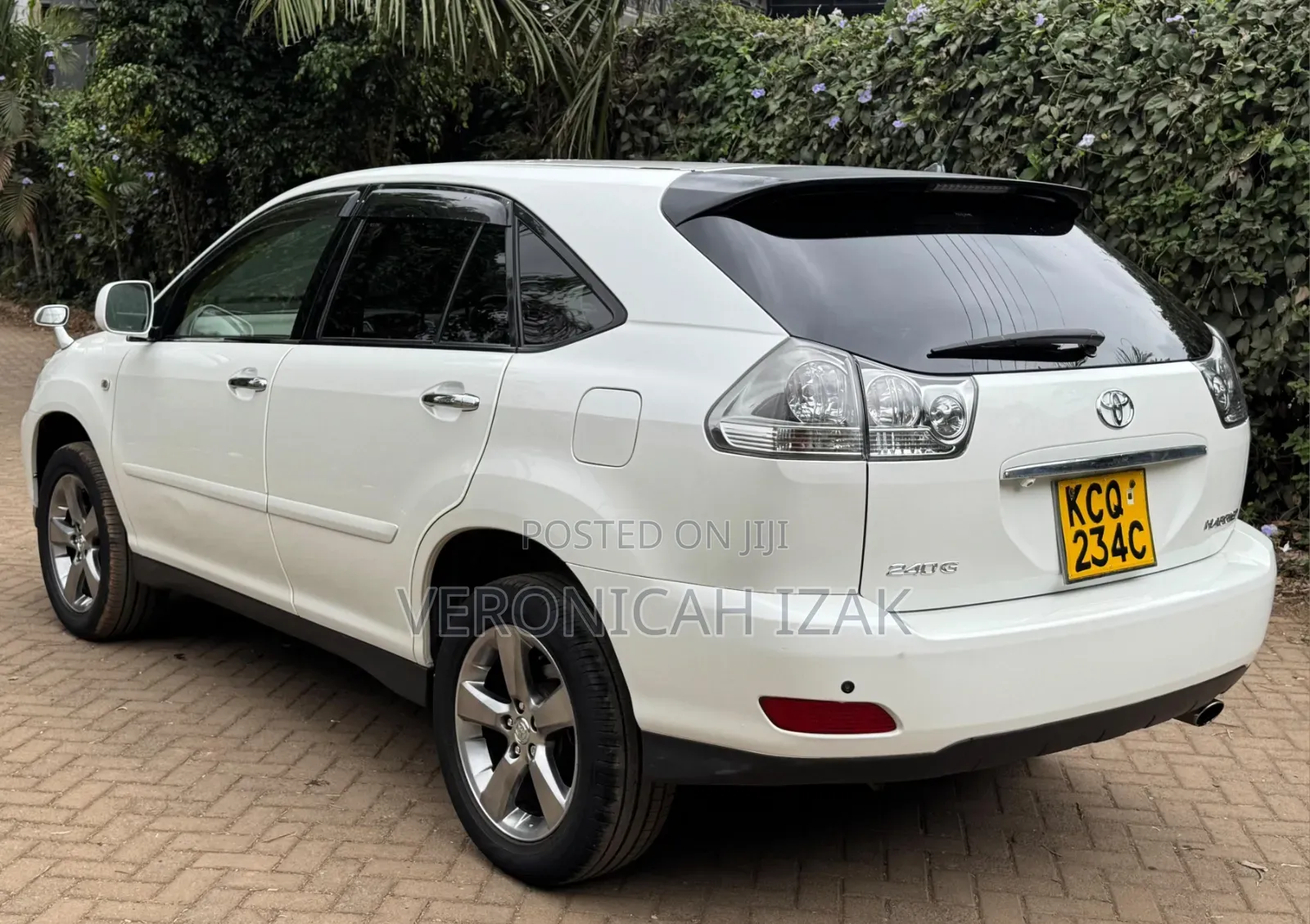 Toyota Harrier 2012 White