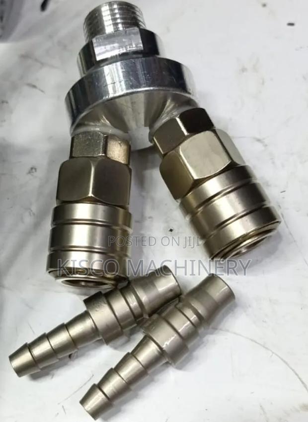 2-Way Air Compressor Splitter/Double Coupler Socket - main view