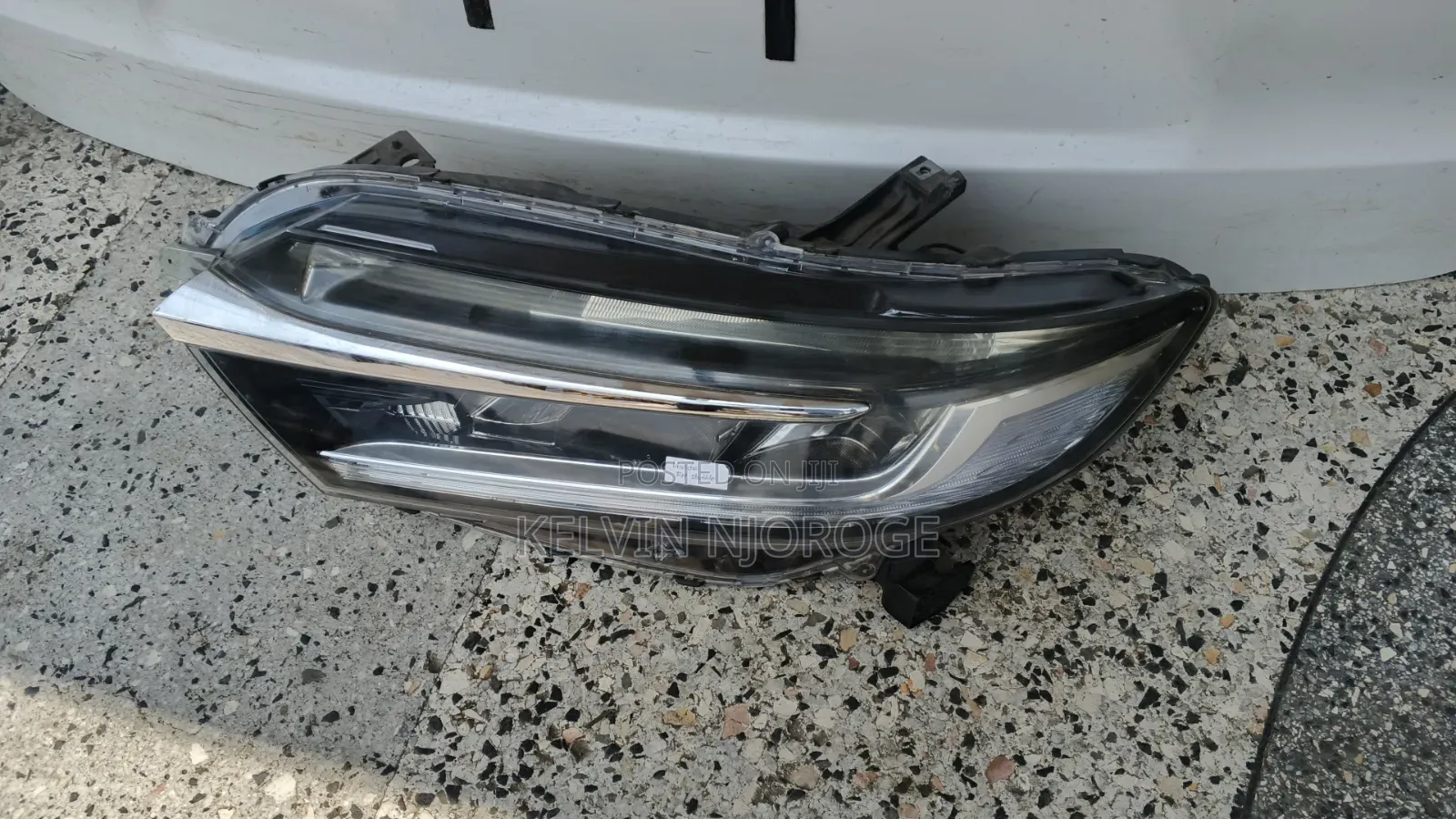 Honda Fit Shuttle Headlight