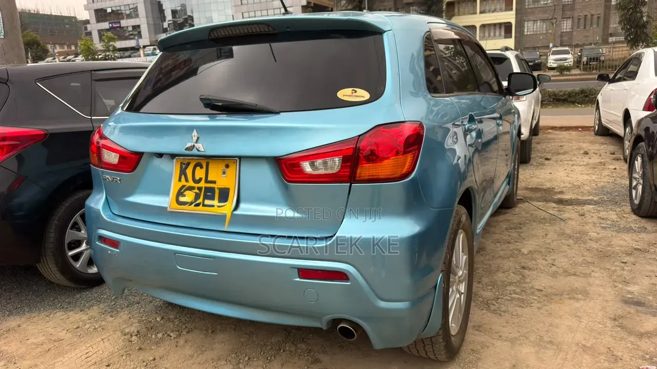 Mitsubishi RVR 2010 Blue