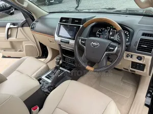 Toyota Land Cruiser Prado 2.8 2020 Black
