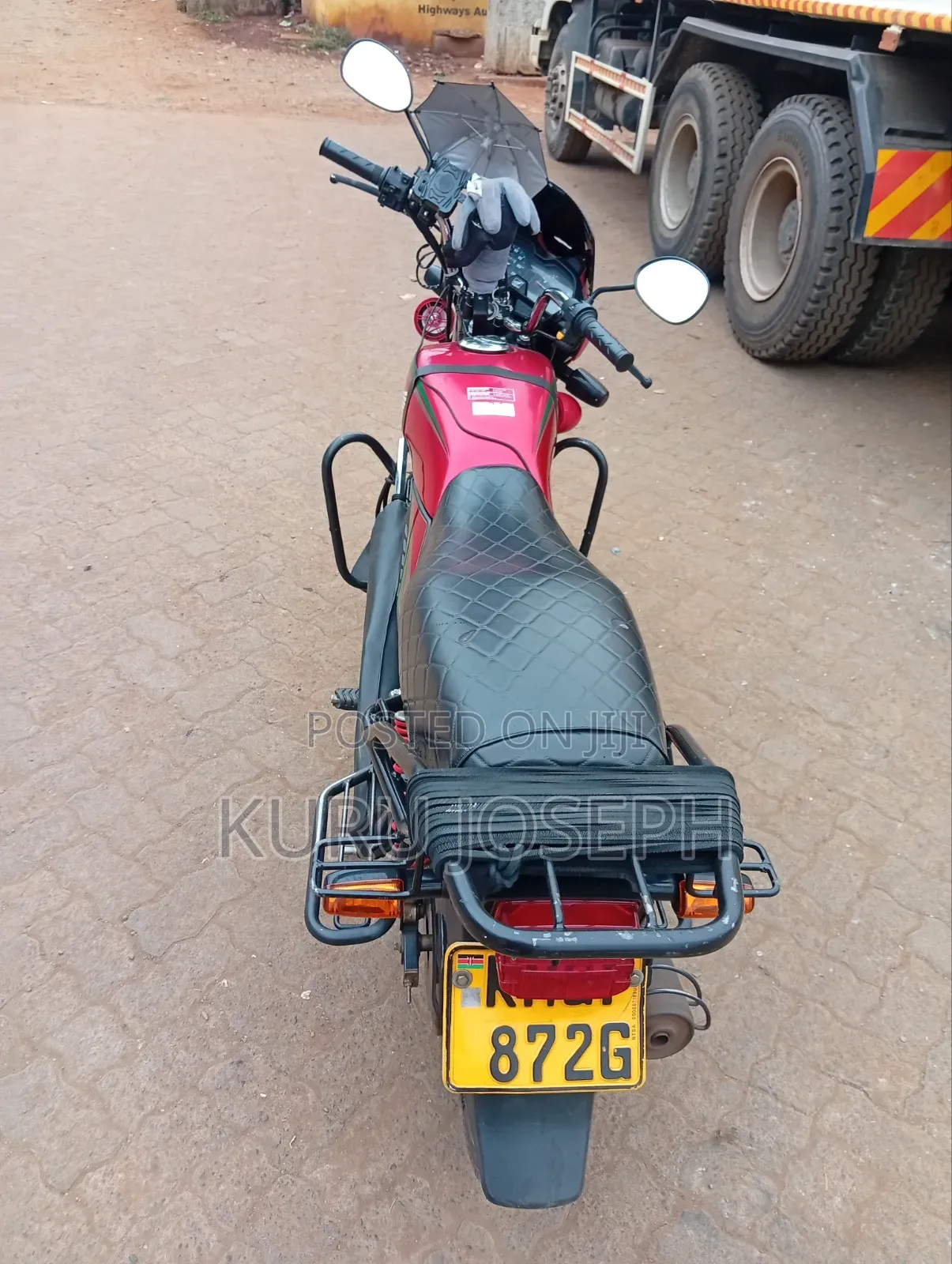 Honda CB 2024 Red