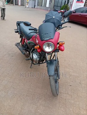 Honda CB 2024 Red