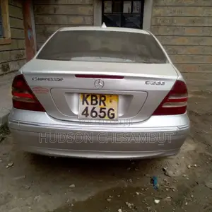 Mercedes-Benz C-Class C 200 Kompressor (W203 Facelift) 2004 Silver