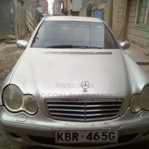 Mercedes-Benz C-Class C 200 Kompressor (W203 Facelift) 2004 Silver