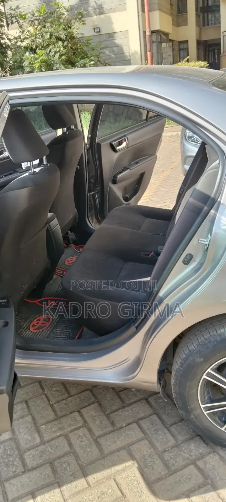 Toyota Axio 1.5 X 2WD 2019