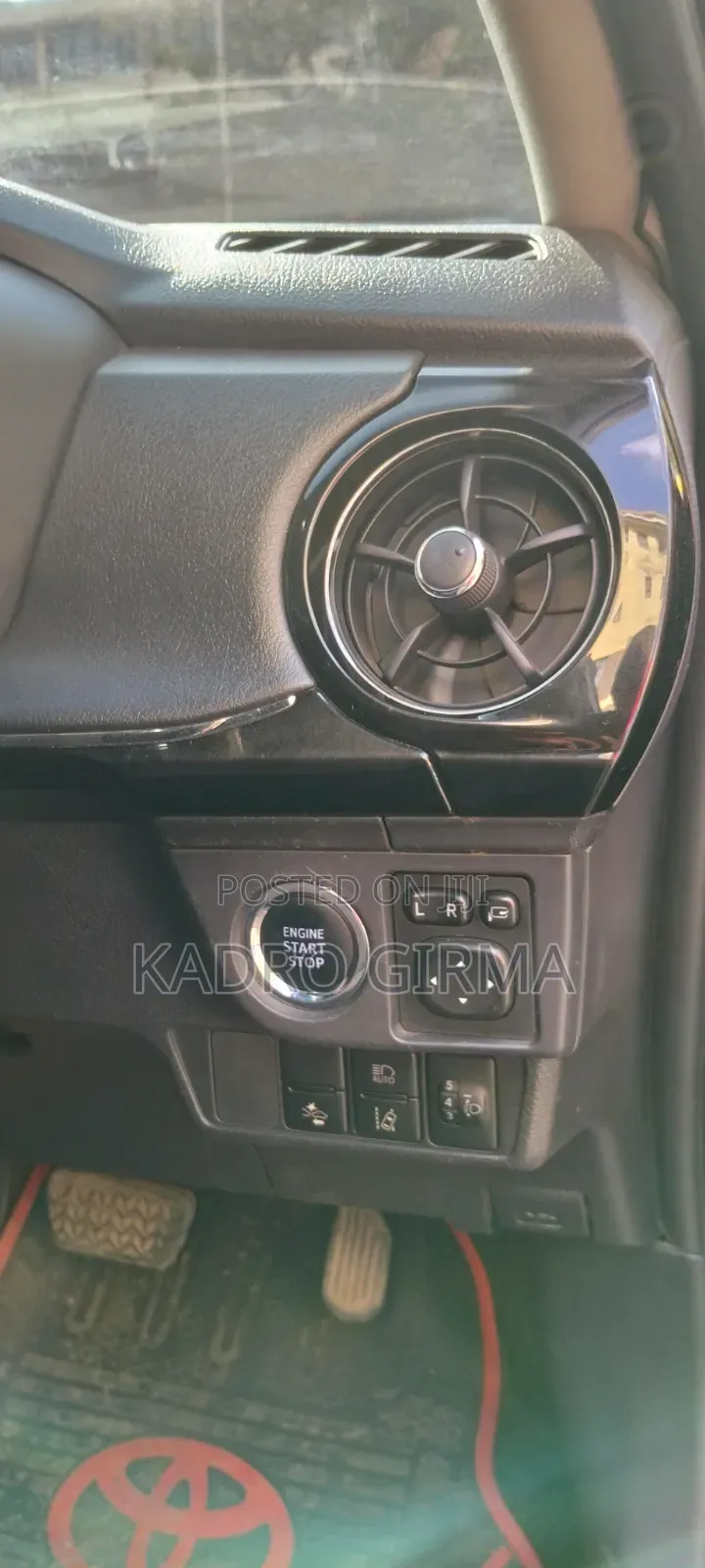 Toyota Axio 1.5 X 2WD 2019