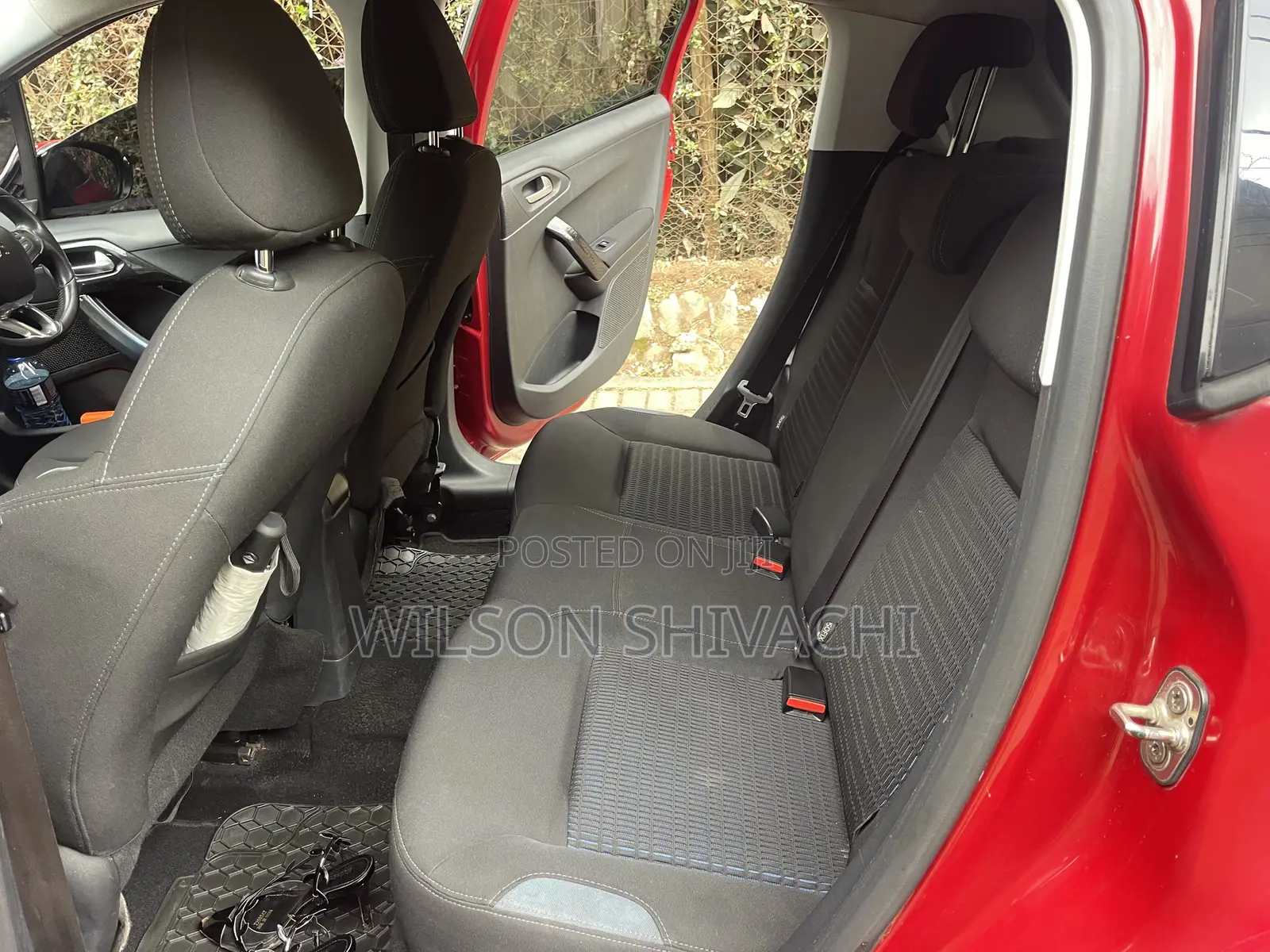 Peugeot 208 2013 Red