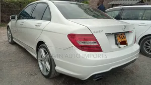 Mercedes-Benz C200 2012 White