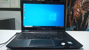 Laptop Fujitsu Lifebook U727 4GB Intel Core i3 SSD 128GB