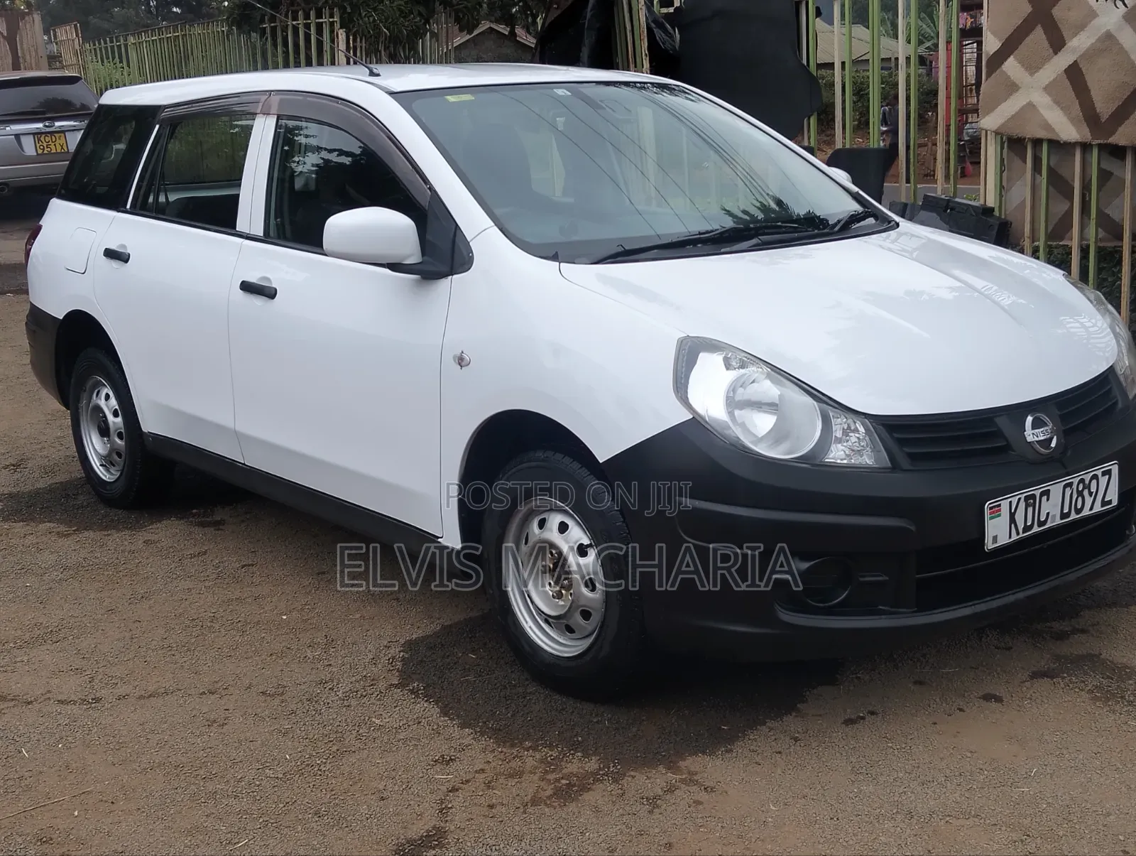 Nissan Advan 2014 White