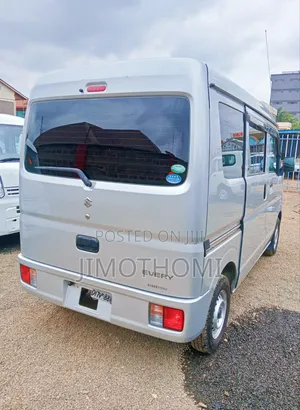 Suzuki Every Wagon 2019 Silver