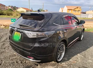 Toyota Harrier 2018 Black