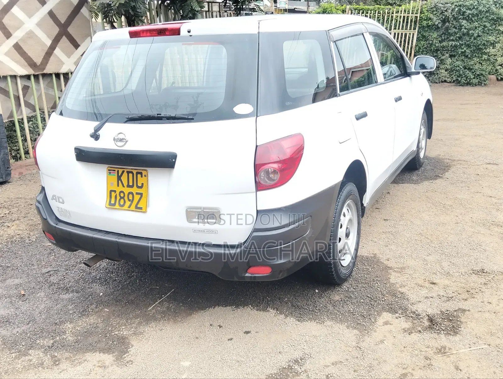 Nissan Advan 2014 White