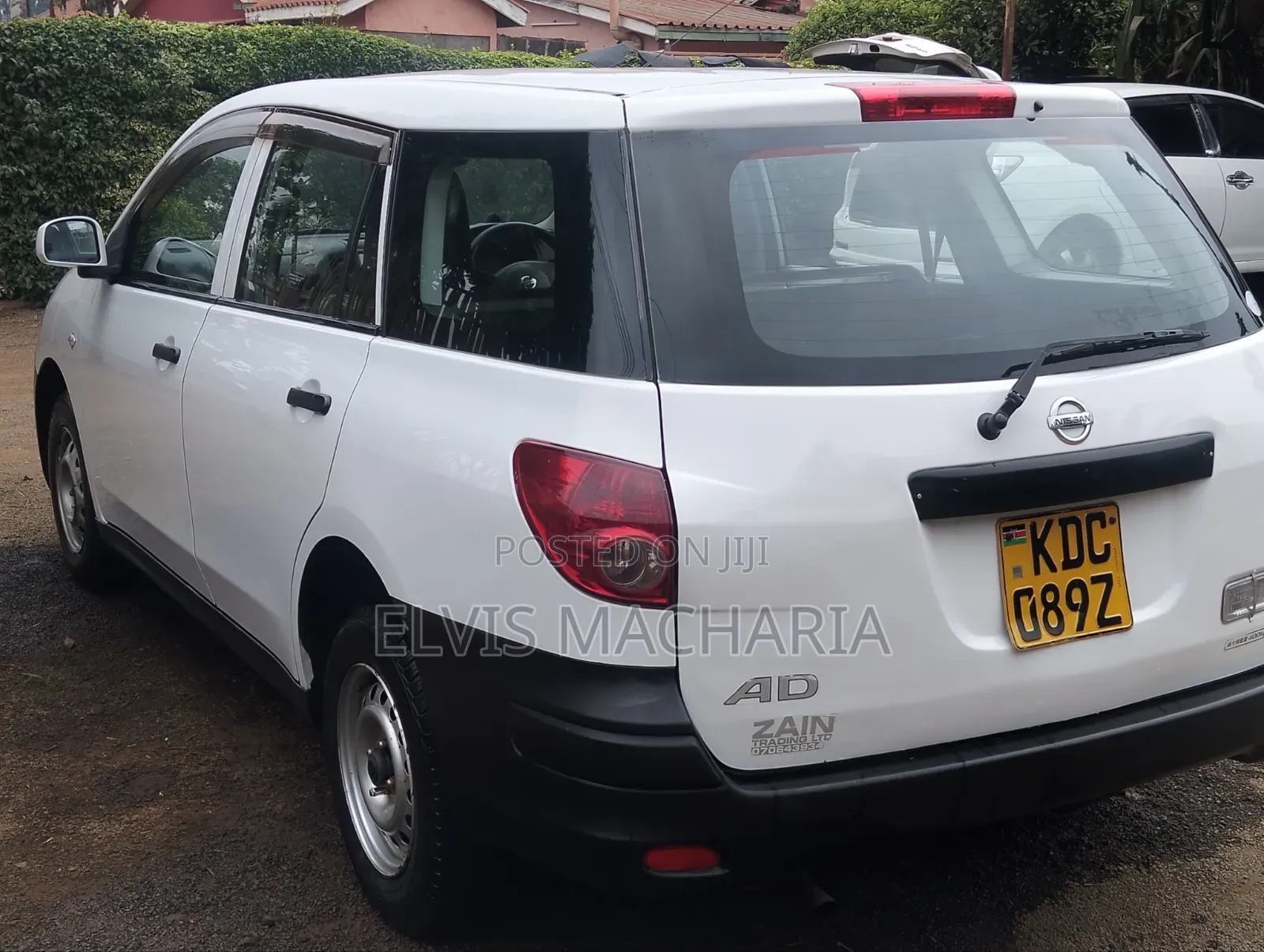 Nissan Advan 2014 White