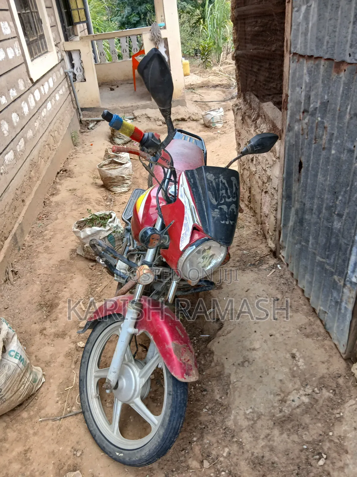 TVS HLX Plus ES 2024 Red