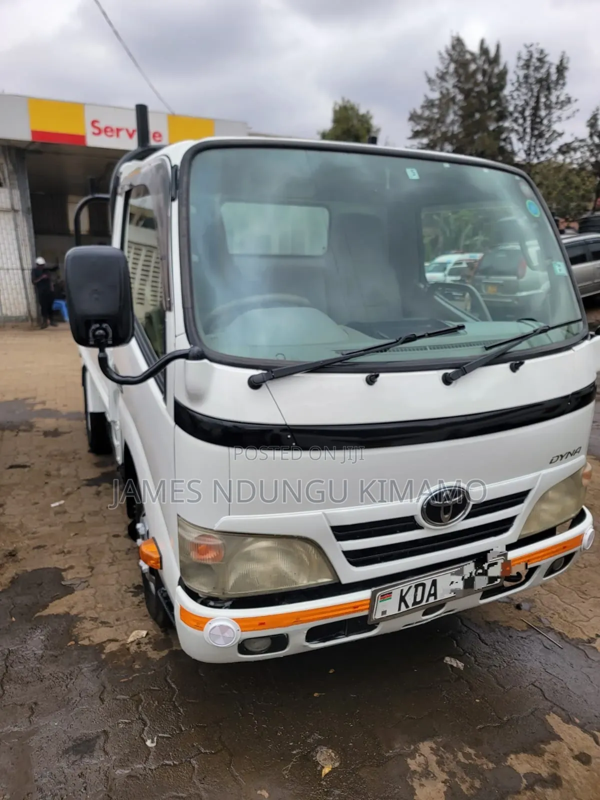 Toyota Dyna 2014 White