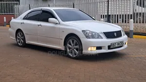 Toyota Crown 2007 White