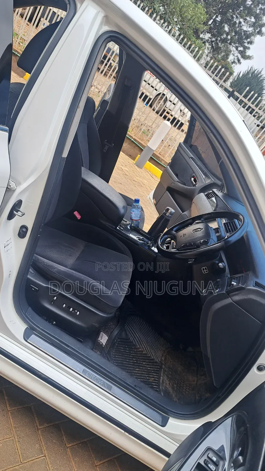 Toyota Crown 2007 White