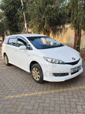 Toyota Wish 2011 White