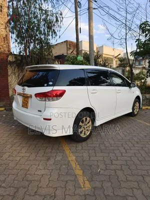 Toyota Wish 2011 White
