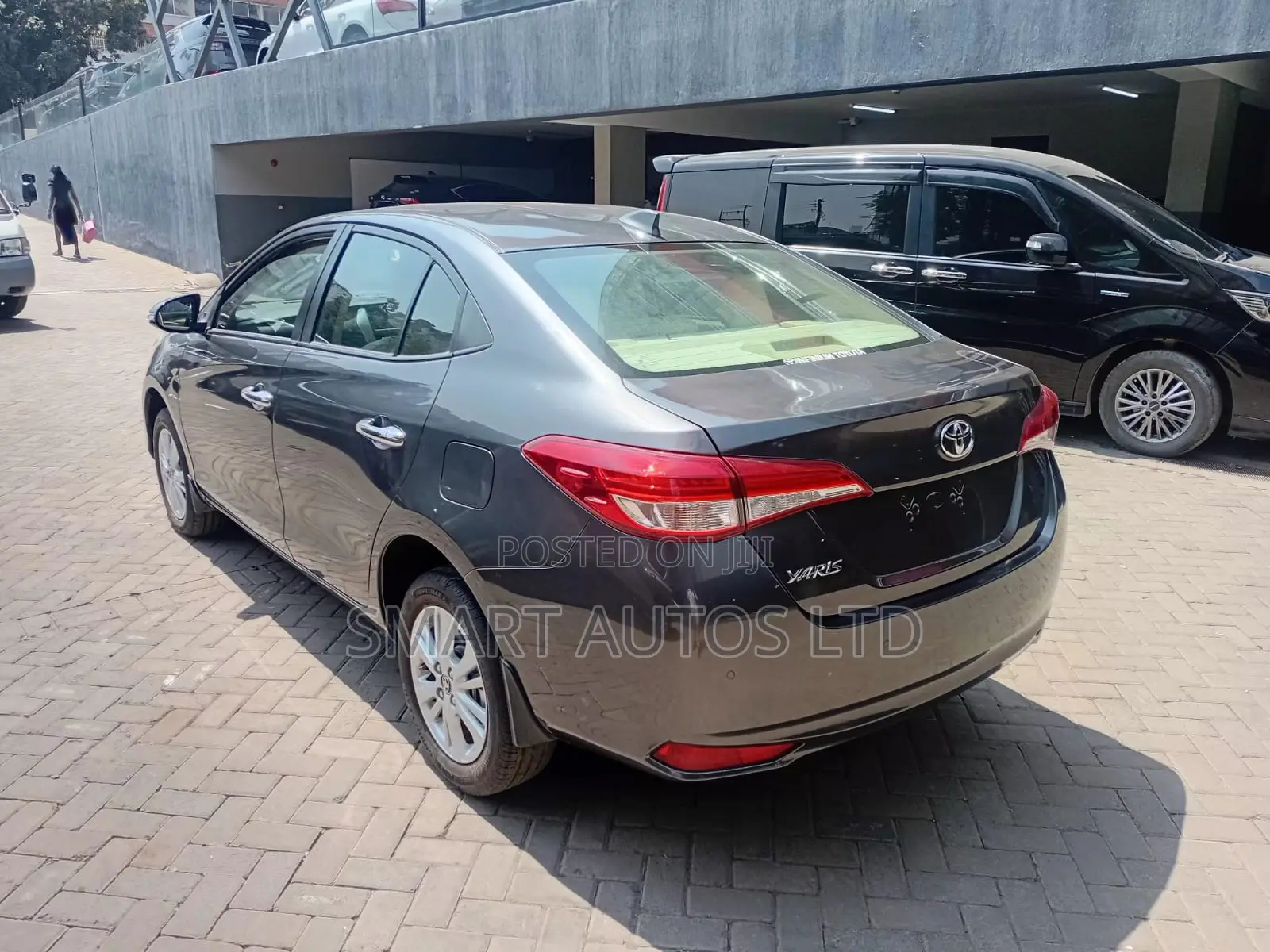 Toyota Yaris 2019 Gray