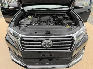 Toyota Land Cruiser Prado 2.7 2019 Black