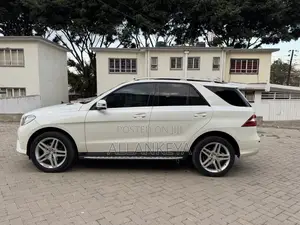 Mercedes-Benz M Class ML 350 BlueTEC 4Matic 2013 White