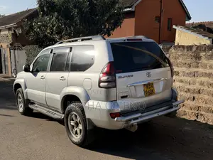 Toyota Land Cruiser Prado 3.0 D-4D 3dr 2006 Silver
