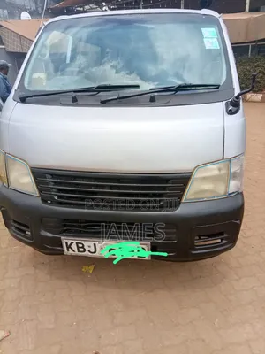 Nissan Caravan (Urvan) 2005 Grey