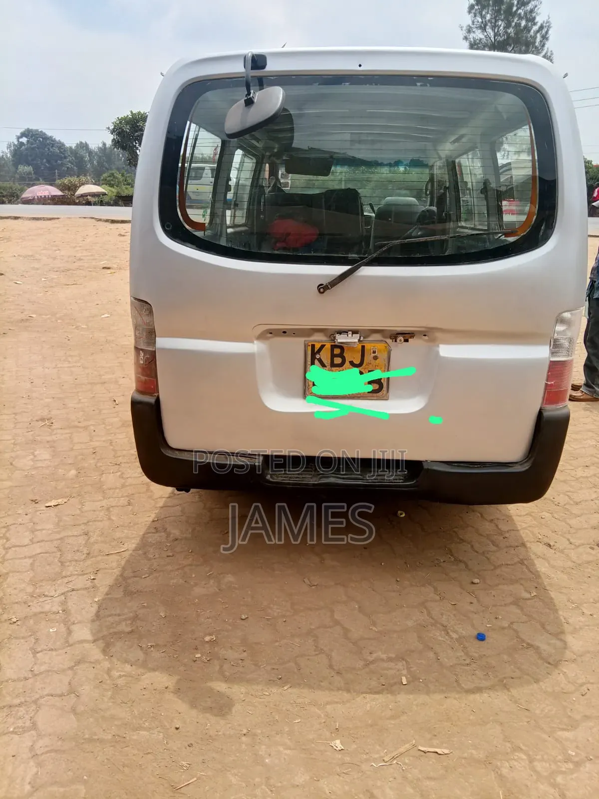 Nissan Caravan (Urvan) 2005 Grey