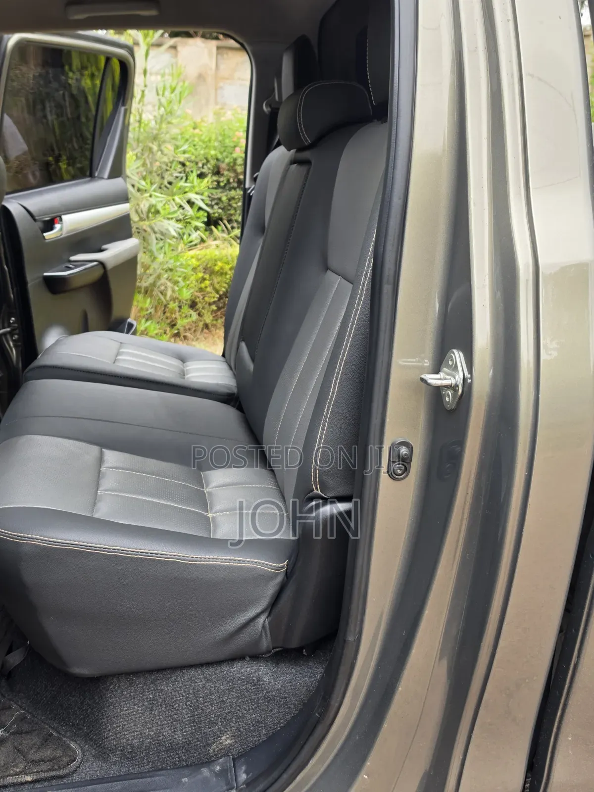 Toyota Hilux Revo Smart Cab Deisel 2.4 AWD 2022 Gold