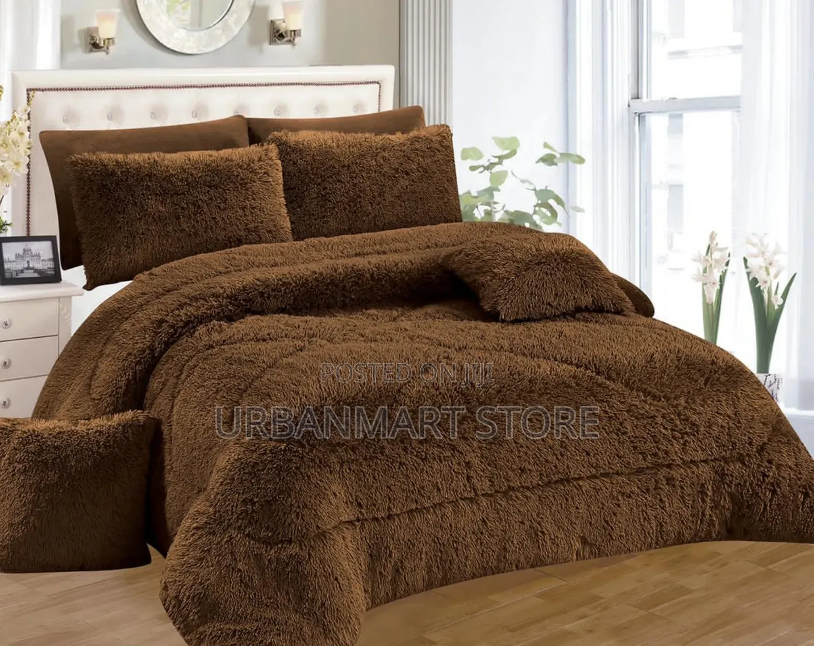 Fluffy 6x7 Duvet Set With Bedsheet and 4 Pillow Cases