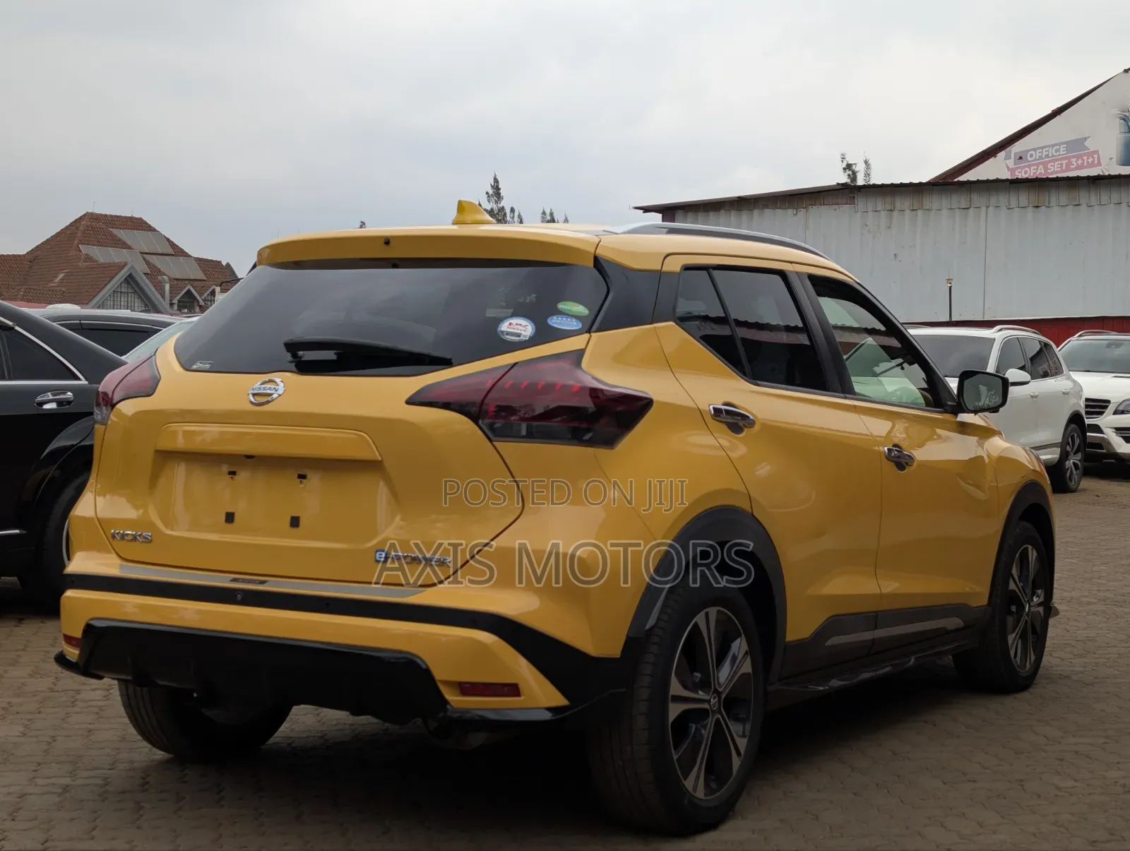 Nissan Kicks S 2020 Yellow