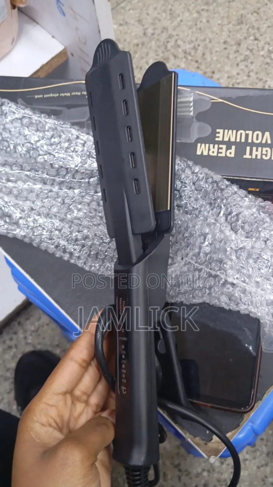 Hair Straightener / Flat Iron –Ev