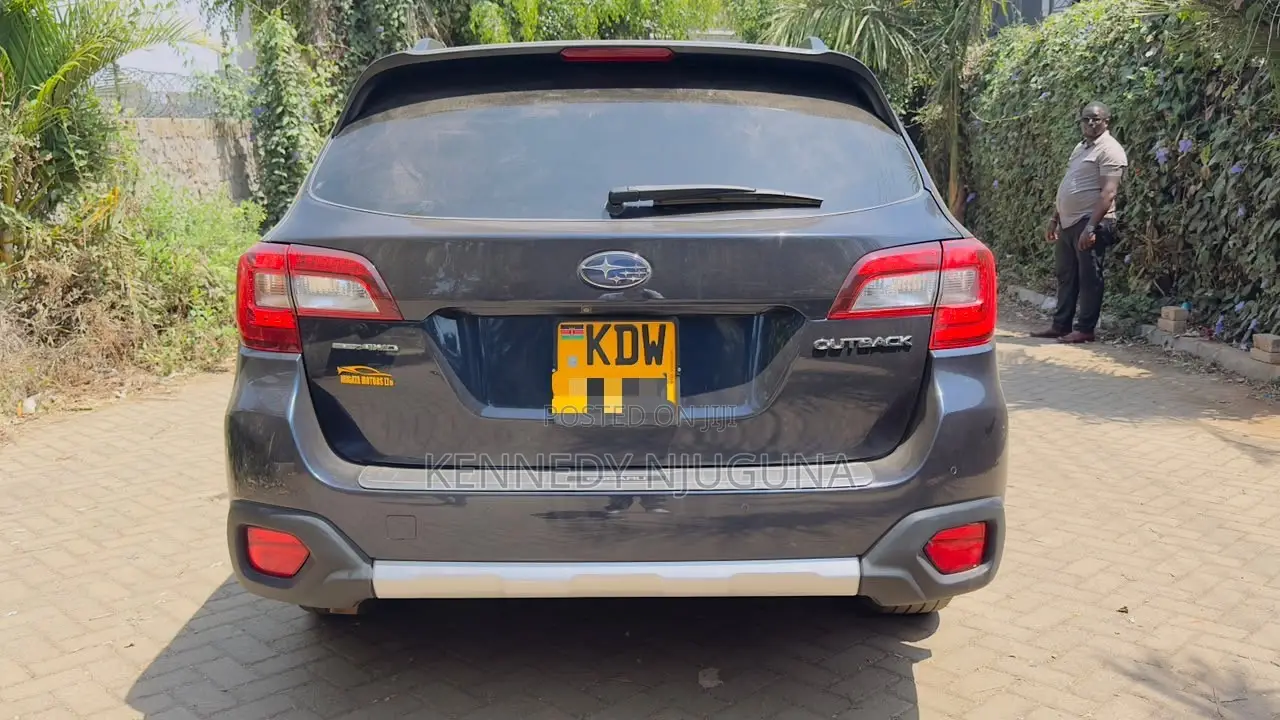 Subaru Outback 2.5i Premium AWD 2018 Black