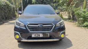 Subaru Outback 2.5i Premium AWD 2018 Black