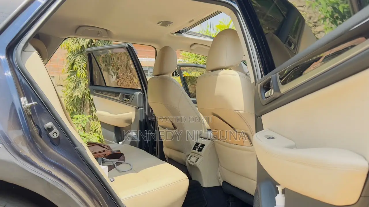 Subaru Outback 2.5i Premium AWD 2018 Black