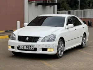 Toyota Crown 2007 White