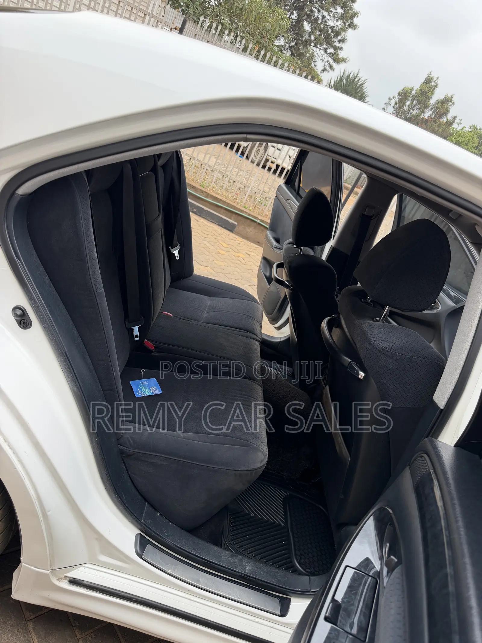 Toyota Crown 2007 White