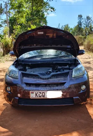 Toyota IST 2012 Maroon