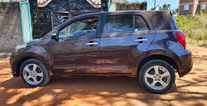 Toyota IST 2012 Maroon