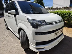 Toyota Spade 2015 White